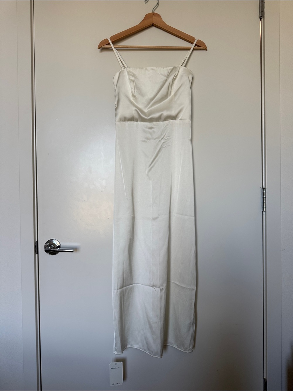 Abercrombie and fitch cream satin long dress size xsp